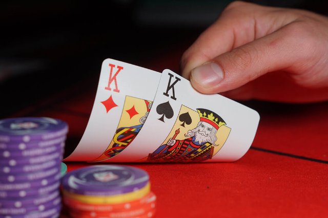 Правила игры в покер Техасский Холдем: ключевые нюансы